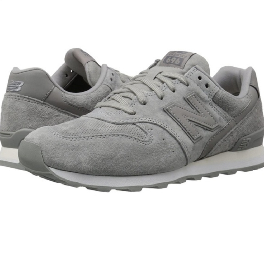 SZ.6 5 New Balance 696 Grey Suede Sneakers